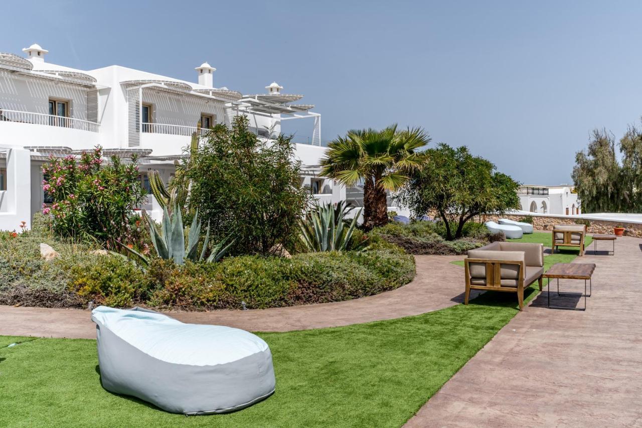 Marvarit Suites Mesaria Bagian luar foto