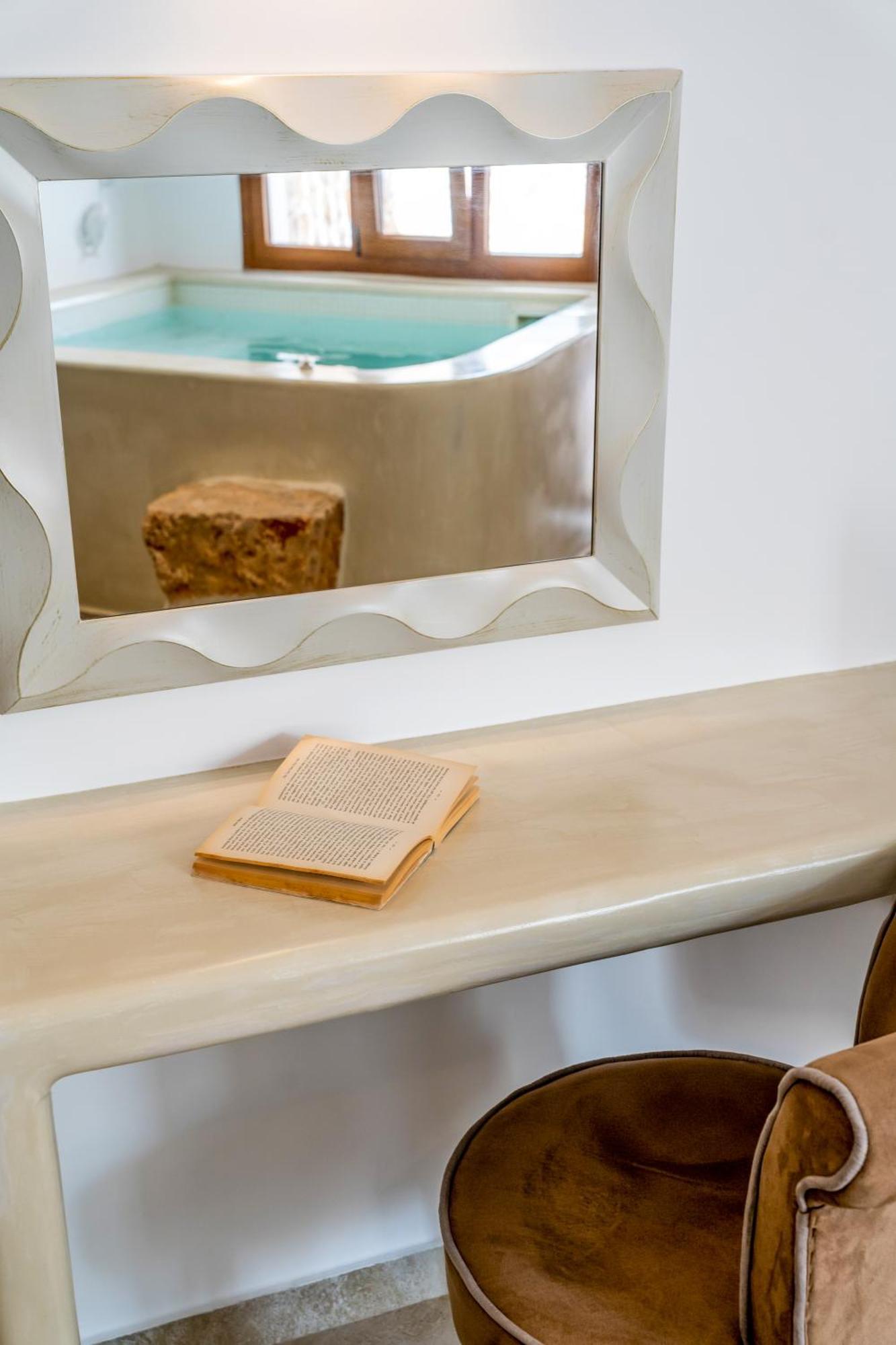 Marvarit Suites Mesaria Bagian luar foto