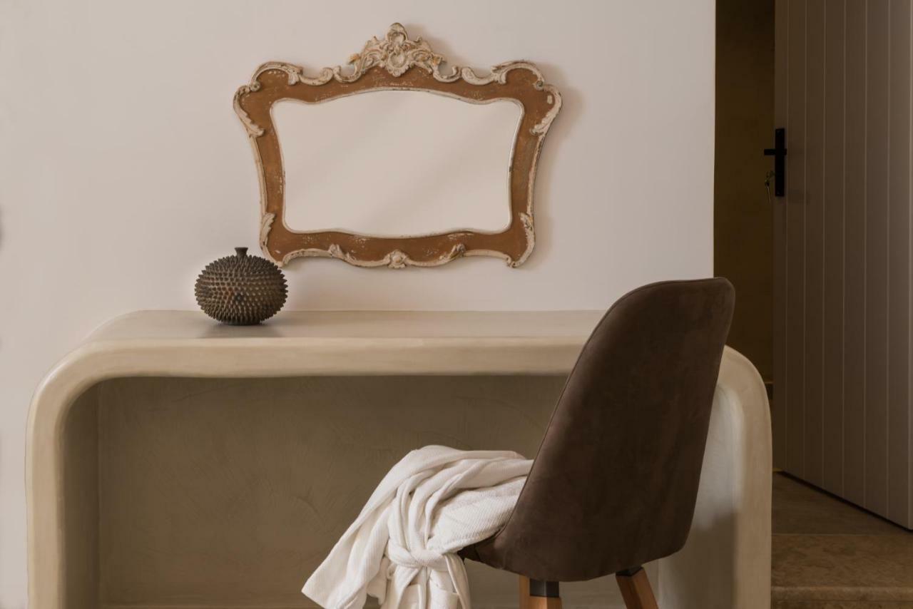Marvarit Suites Mesaria Bagian luar foto